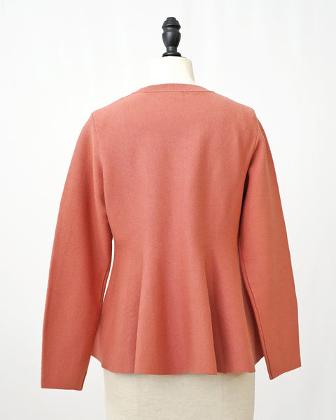 画像をギャラリービューアに読み込む, ペプラムフォルムニット【635】