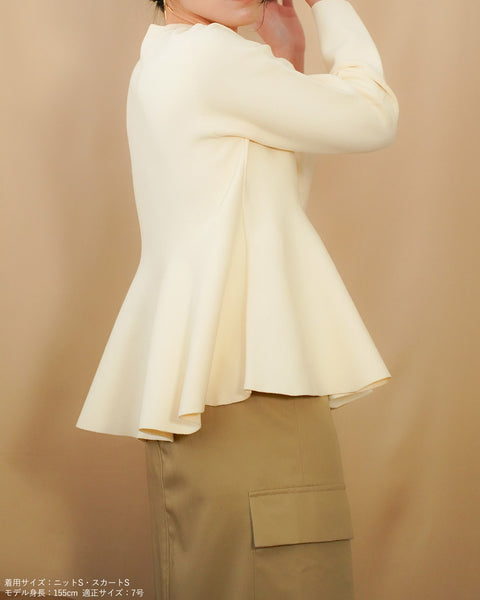 画像をギャラリービューアに読み込む, ペプラムフォルムニット【635】