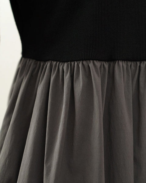 画像をギャラリービューアに読み込む, ドッキングフレアワンピース【652】