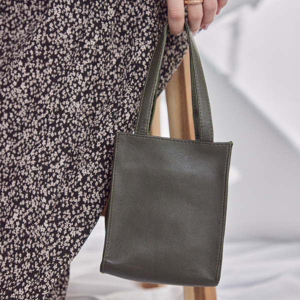 画像をギャラリービューアに読み込む, 小柄ブランド/低身長ブランド/リアルレザーバック/コラボ/低身長小物/バック/小柄バック/韓国/レザーブランド/147/イチヨンナナ/小物/低身長コーディネート