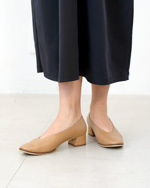 画像をギャラリービューアに読み込む, FOREMOS marco × 147 コラボ  ナロースクエアパンプス【378】