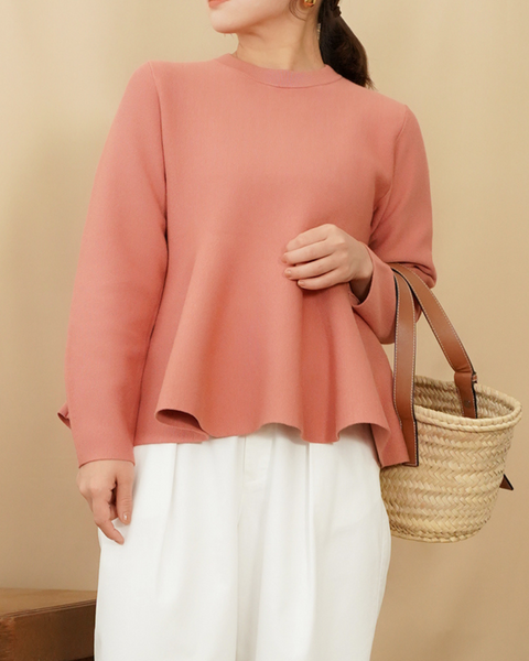 画像をギャラリービューアに読み込む, ペプラムフォルムニット【635】