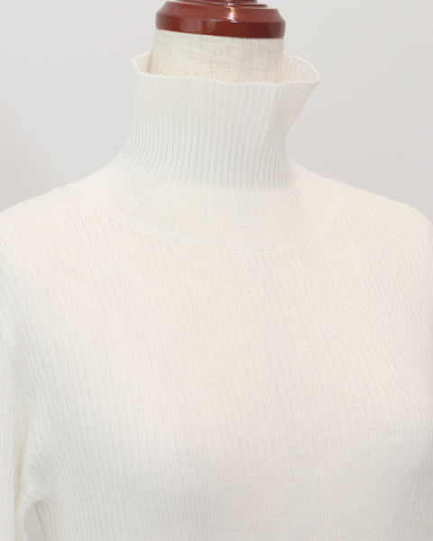 画像をギャラリービューアに読み込む, タートルネックニット【740】