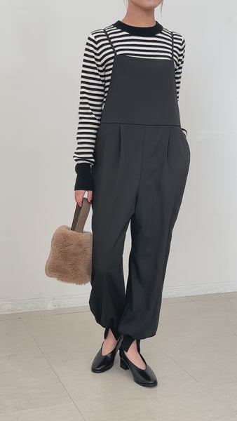 ギャラリービューア裾スリットジョガーサロペット【426】に読み込んでビデオを見る