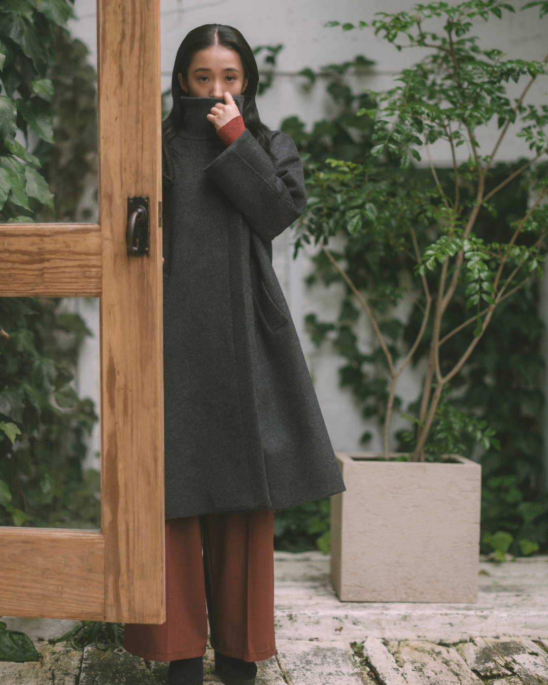 かぐれ　ペルーショルダーニットウォーマー　グレー かぐれ（カグレ）の「ペルーショルダーニットウォーマー（ネック