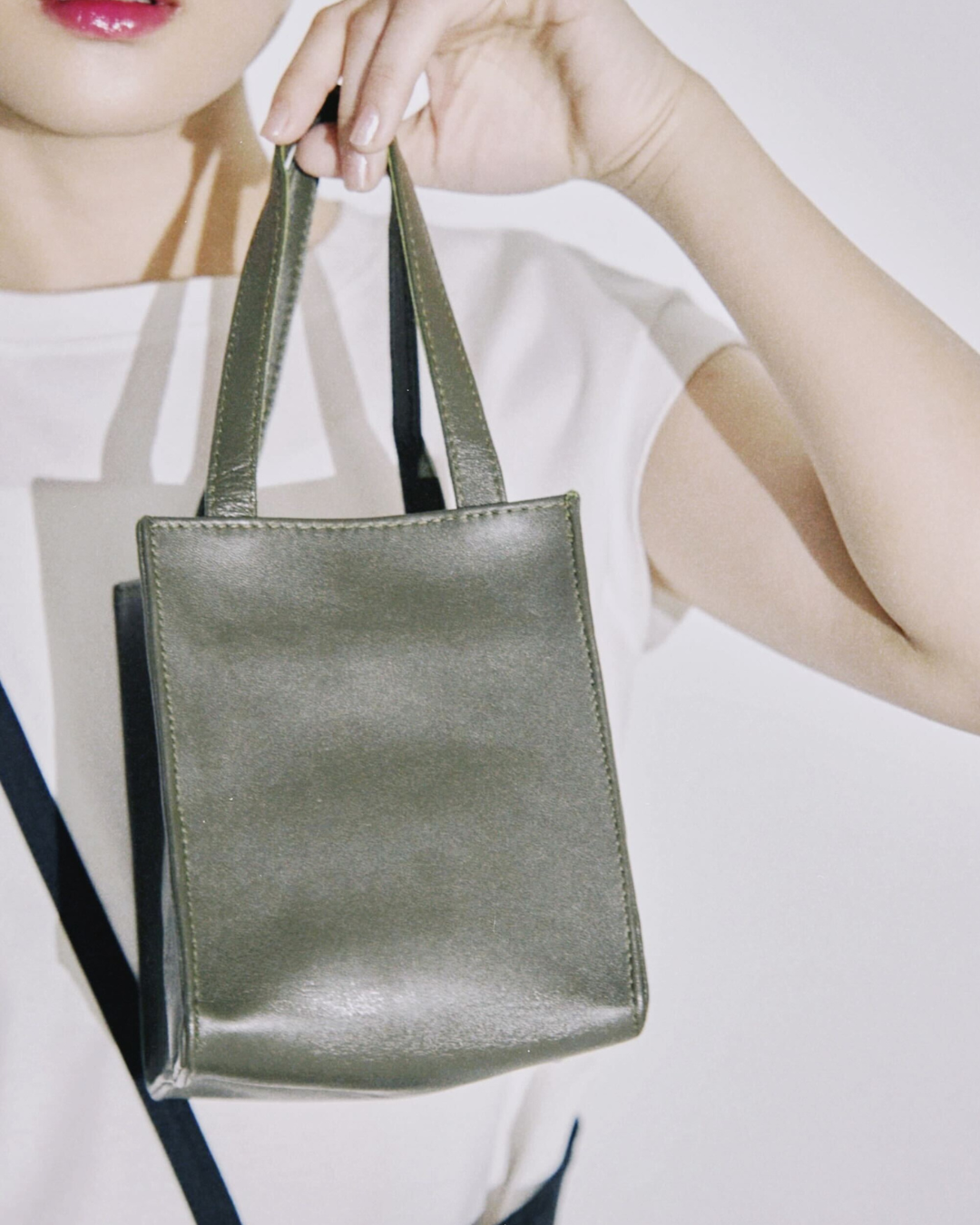 147_ichi_yon_nana】BOX BAG square 147 original color（spring）｜低