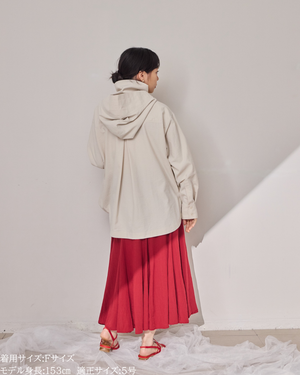 小柄/低身長/147cm/フレアスカート/マーメイドスカート/撥水スカート/梅雨コーデ/雨の日コーデ/夏スカート/脚長効果/細見え/ウエストゴム/ポケット付き/軽やか素材/低身長コーデ