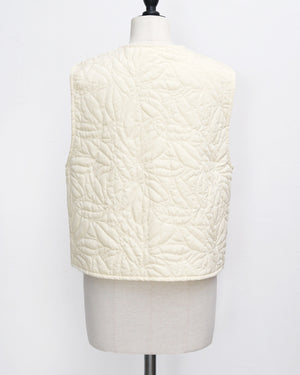 quilted vest under coat women
puffer vest under coat outfit
layering quilted vest winter
inner vest winter outfit women
quilted vest layering coat
キルティングベスト コート 重ね着
インナーベスト レディース 冬
コートの中 ベスト レディース
小柄仕様/中綿/キルティング